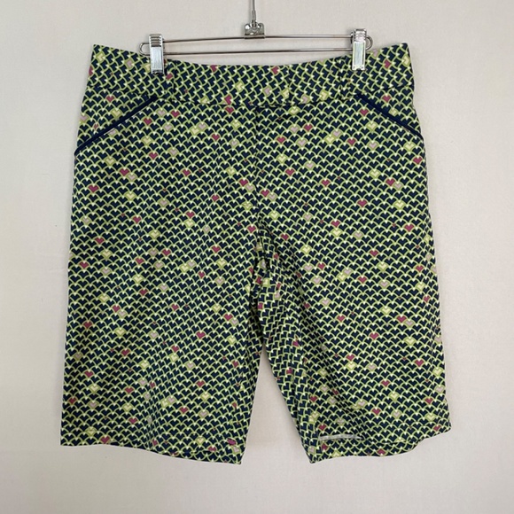 PETER MILLAR Women’s Size 8 Bermuda Golf Shorts New Without Tag - Picture 7 of 7